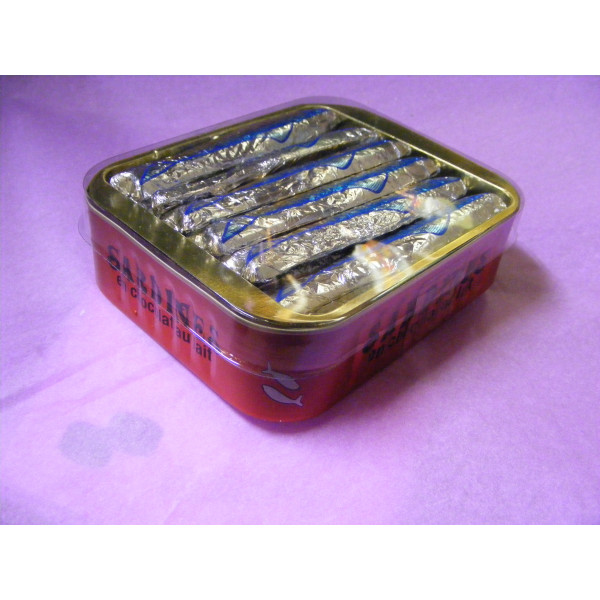 Boîte de Sardines au chocolat au lait