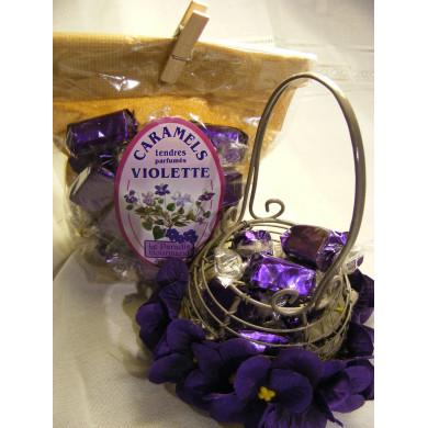 Caramels à la violette "Spécialité de la maison"