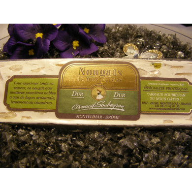 Nougat de Montélimar (dur blanc)